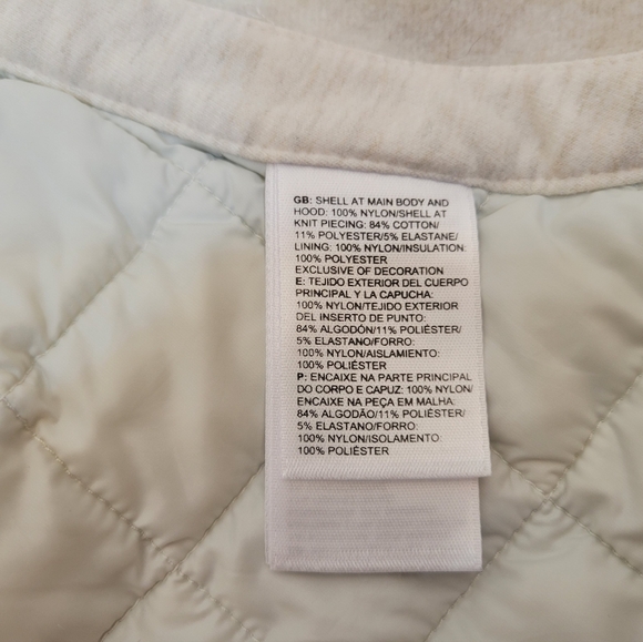 The North Face Lightweight Jacket - Picture 9 of 10